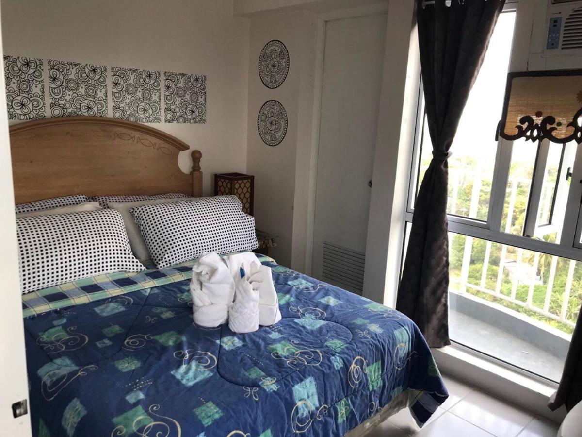 Condo With Free Swimming Pool & Viewing Deck Tagaytay City Bagian luar foto