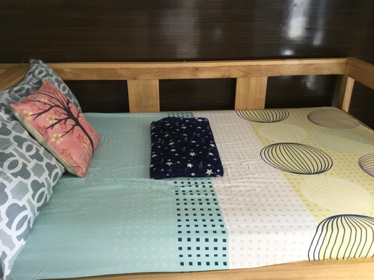 Condo With Free Swimming Pool & Viewing Deck Tagaytay City Bagian luar foto